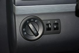 2015款大众途安1.4T手动舒适版5座