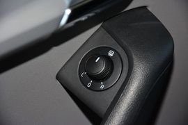 2015款斯柯达明锐1.6L手动逸致版