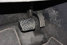 2015款斯柯达明锐1.6L手动逸致版