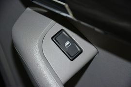 2015款斯柯达明锐1.6L自动逸俊版