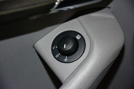 2015款斯柯达明锐1.6L自动逸俊版