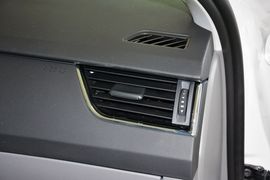 2015款斯柯达明锐1.6L自动逸俊版