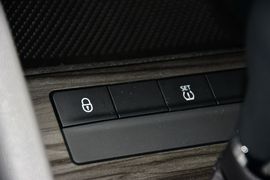 2015款斯柯达明锐1.6L自动逸俊版