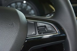 2015款斯柯达明锐1.6L自动逸俊版