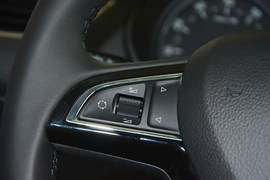 2015款斯柯达明锐1.6L自动逸俊版