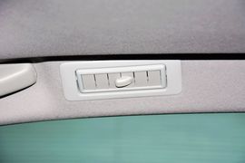 2015款丰田皇冠2.5L尊享版