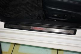 2015款丰田皇冠2.5L尊享版