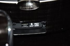 2015款丰田皇冠2.5L尊享版