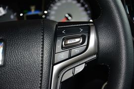 2015款丰田皇冠2.5L尊享版