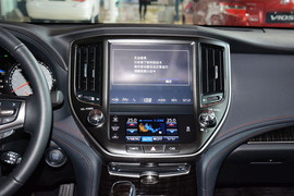 2015款丰田皇冠2.5L尊享版