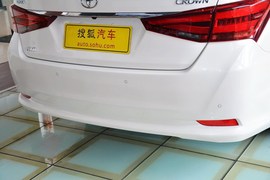 2015款丰田皇冠2.5L尊享版