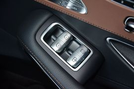 2015款梅赛德斯迈巴赫S400