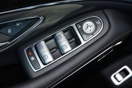 2015款梅赛德斯迈巴赫S400