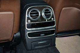 2015款梅赛德斯迈巴赫S400