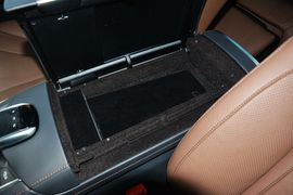 2015款梅赛德斯迈巴赫S400