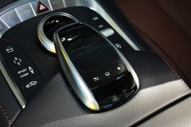 2015款梅赛德斯迈巴赫S400