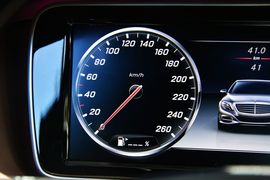 2015款梅赛德斯迈巴赫S400