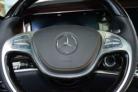 2015款梅赛德斯迈巴赫S400