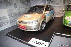 2010款一汽夏利N5上市实拍