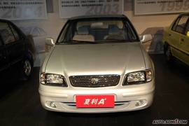 2010款一汽夏利N5上市实拍