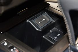 2014款雷克萨斯GX400豪华版