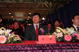 2010款一汽夏利N5上市实拍