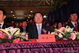 2010款一汽夏利N5上市实拍