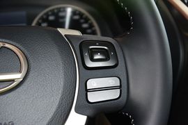 2015款雷克萨斯NX200