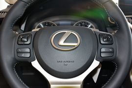 2015款雷克萨斯NX200