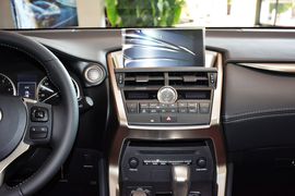 2015款雷克萨斯NX200