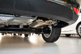 2011款现代悦动1.6L自动豪华型