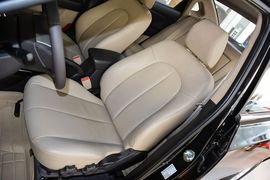 2011款现代悦动1.6L自动豪华型