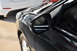 2011款现代悦动1.6L自动豪华型