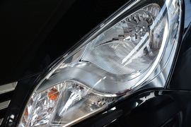 2011款现代悦动1.6L自动豪华型