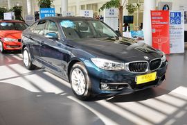 2015款宝马320i