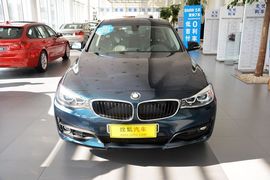 2015款宝马320i