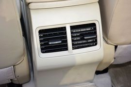 2015款传祺GA5增程式尊享版