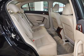 2015款传祺GA5增程式尊享版