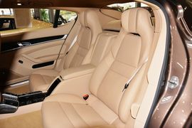 2014款保时捷Panamera