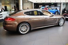 2014款保时捷Panamera