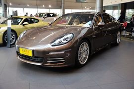 2014款保时捷Panamera