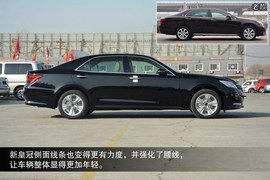 2015款全新皇冠到店实拍图解