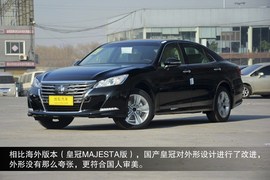 2015款全新皇冠到店实拍图解