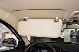 2013款风云2两厢1.5L手动锐意版