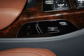 2014款奥迪A8L