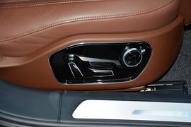 2014款奥迪A8L