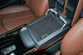 2014款奥迪A8L