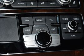 2014款奥迪A8L