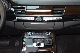 2014款奥迪A8L