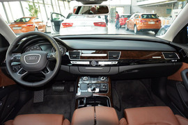 2014款奥迪A8L